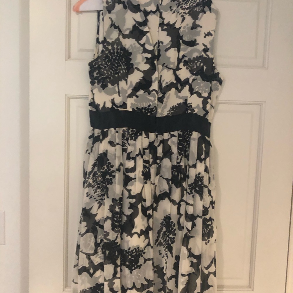 Milky dress, sz 10